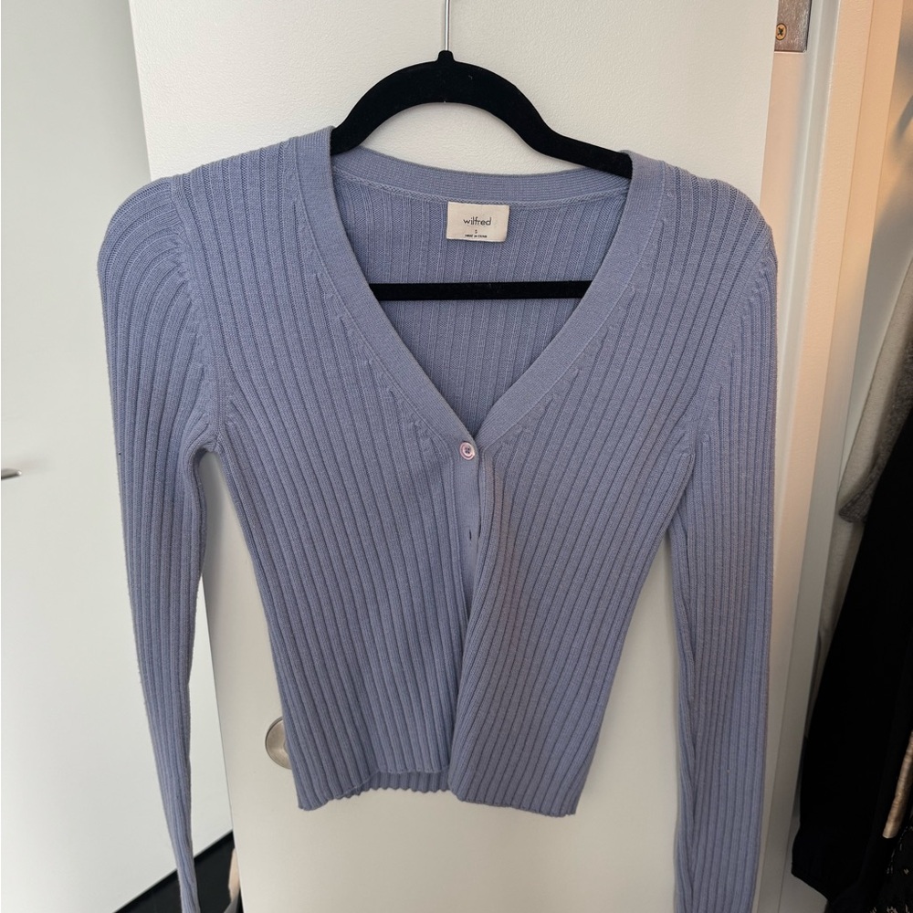 Wilfred Light Purple V-Neck Sweater